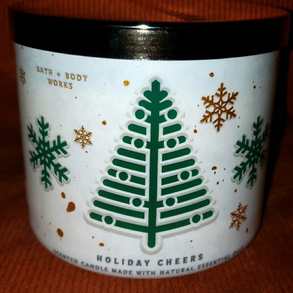 *2 for $40*🎄Bath & Bodyworks Holiday Cheers Candle🎄